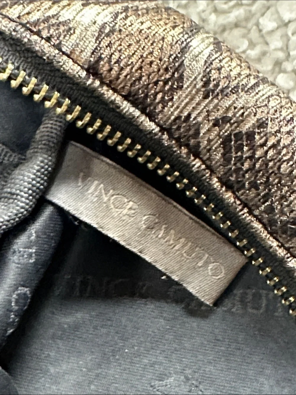 Vince Camuto Snakeskin Medium Size Makeup / Cosmetic Bag EUC!